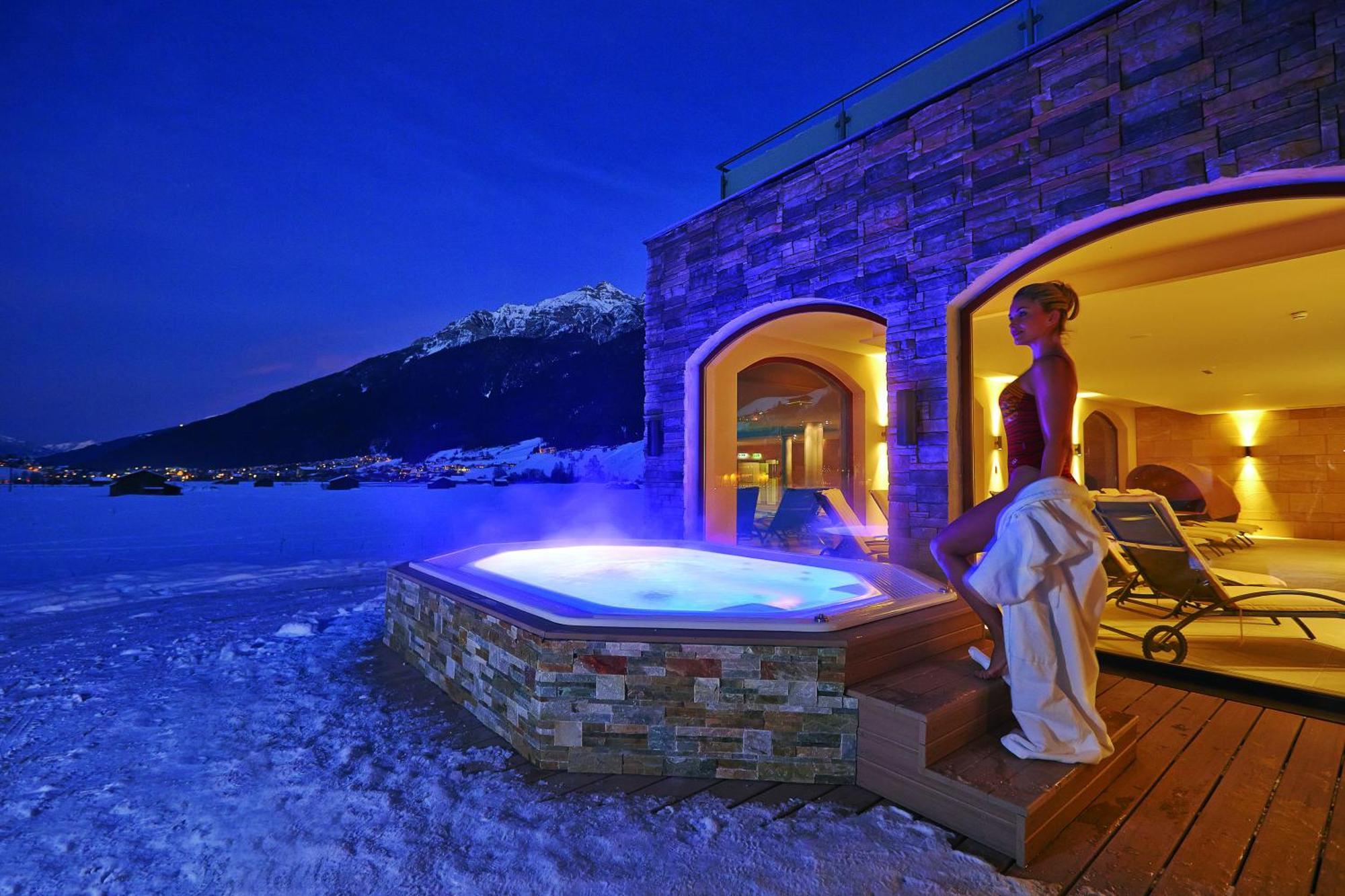 Alpeiner - Nature Resort Tirol Neustift im Stubaital Exteriör bild