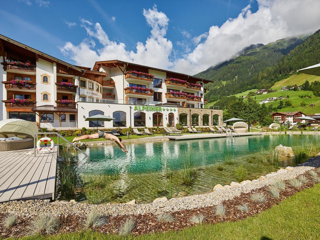 Alpeiner - Nature Resort Tirol Neustift im Stubaital Exteriör bild