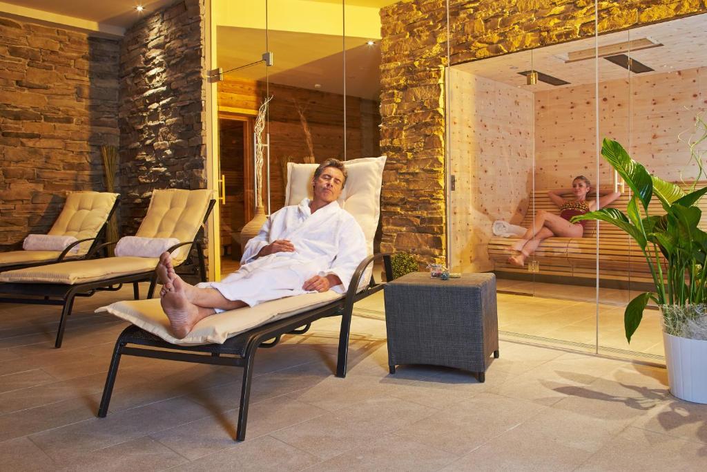 Alpeiner - Nature Resort Tirol Neustift im Stubaital Exteriör bild